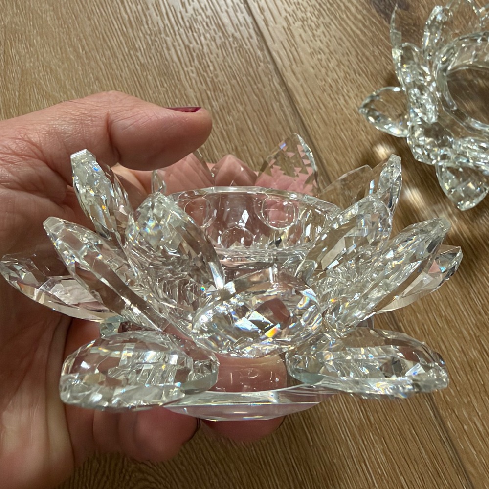 Vtg Set of 2 Crystal Lotus Flower Tea Light Candle Holders Faceted Glass Decor